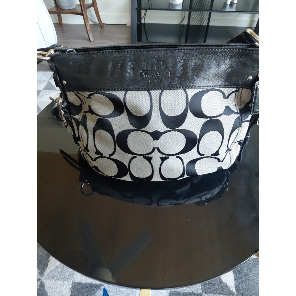 Coach F1226-f12657 Signature Jacquard Tote Bag Black and Grey w/ Shoulder Strap